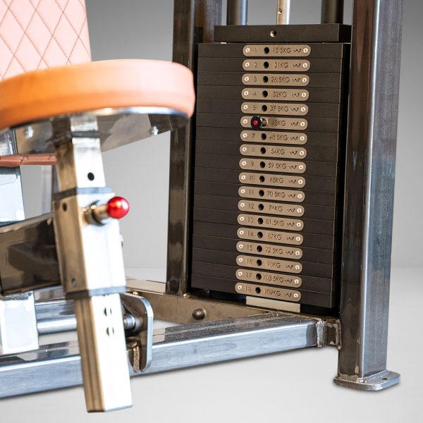 Shoulder press machine