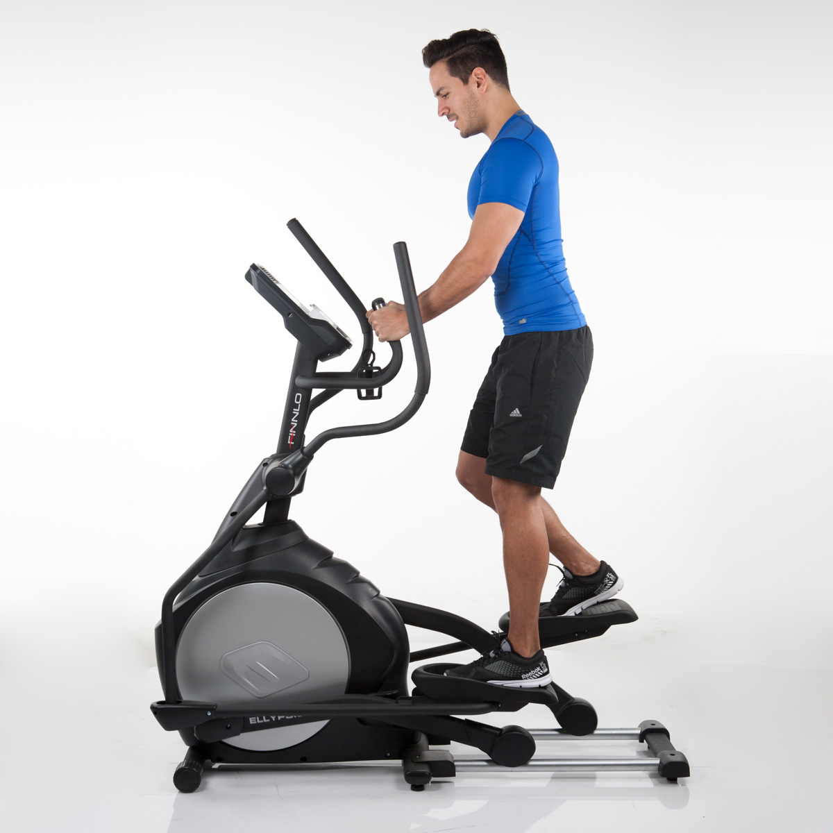 FINNLO by HAMMER Elliptical Cross Trainer Ellypsis E3000